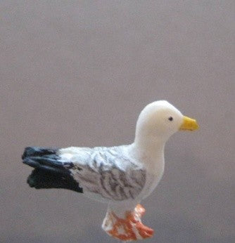 M095  1:24th scale  Standing seagull