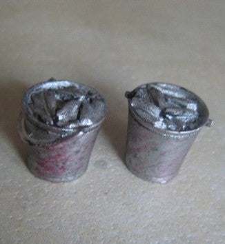 M097 1:24th scale  Bucket of fish