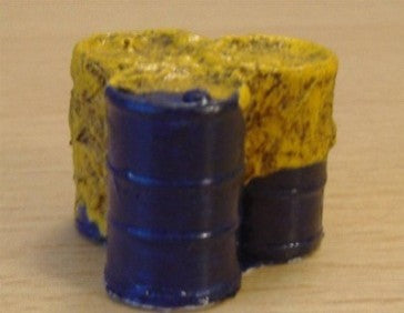 M123 1:48th scale  Covered drums