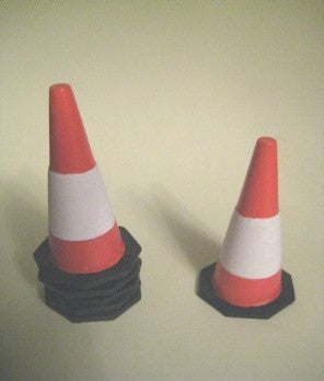 M242 1:14th scale  Traffic cones