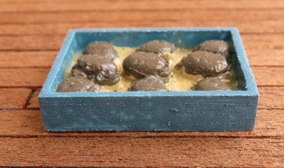 M342  1:24th scale  Tray of crabs